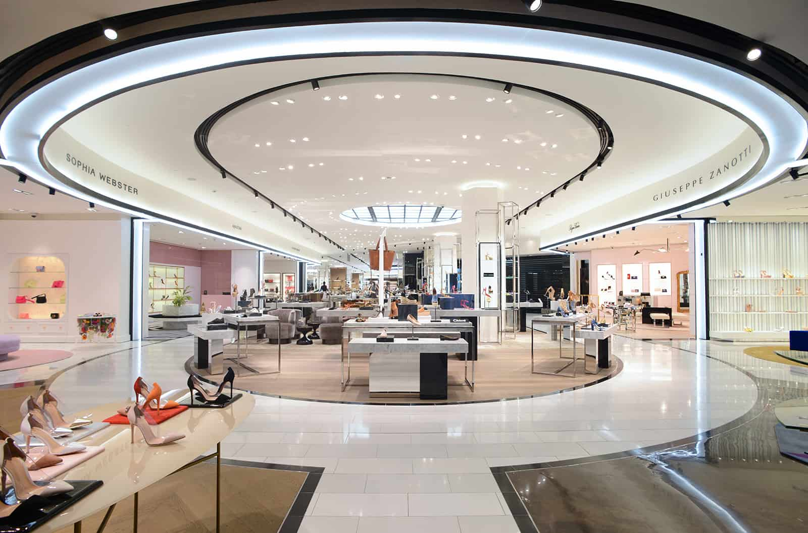 BLOOMINGDALE’S – KUWAIT CITY, KUWAIT