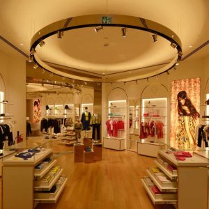 versace doha qatar huda lighting