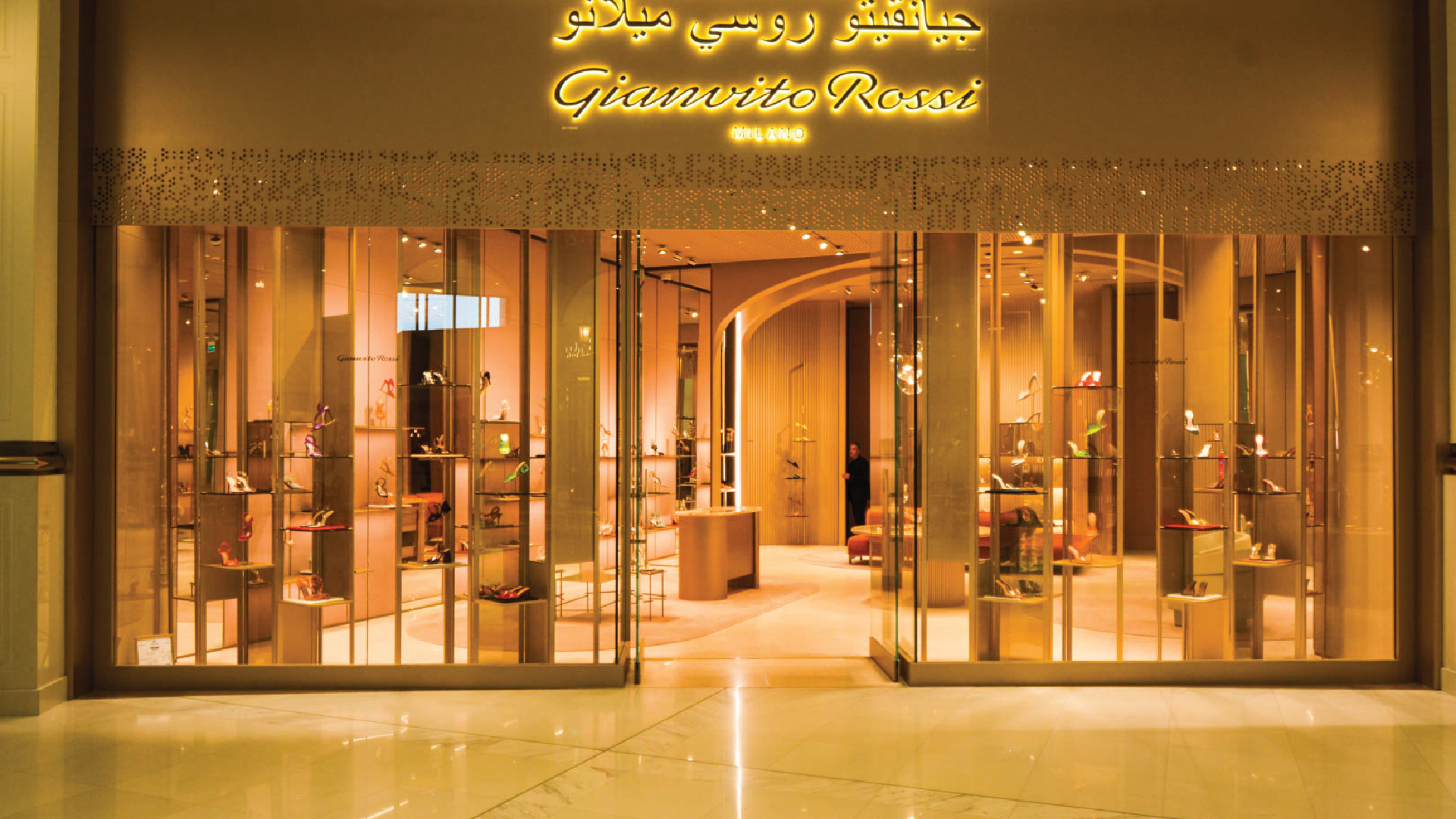 GIAVINTO ROSSI AT VENDOME MALL – DOHA, QATAR