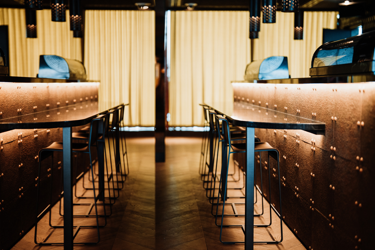 BARFLY BY BUDDHA-BAR AT HILTON PALM JUMEIRAH – DUBAI, UAE